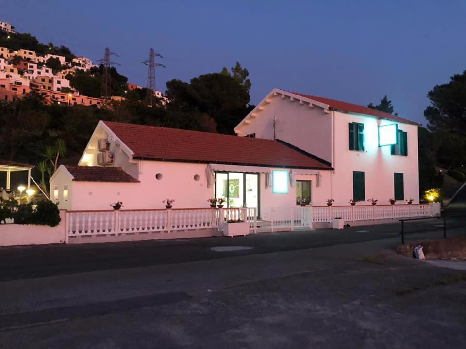 Miramare Bed&Food - Free Parking & Wifi Bed & Breakfast San Nicola Arcella Exterior foto
